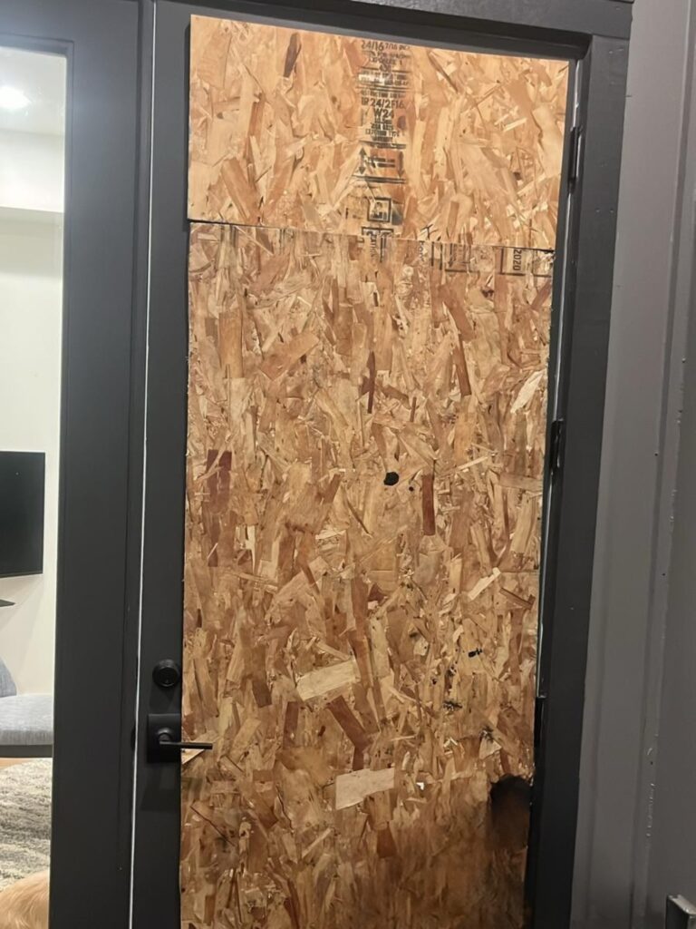 Columbia City Emergency Board Up