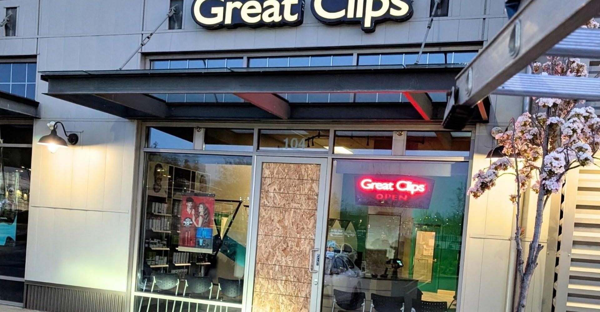 Emergency Board Up Seattle